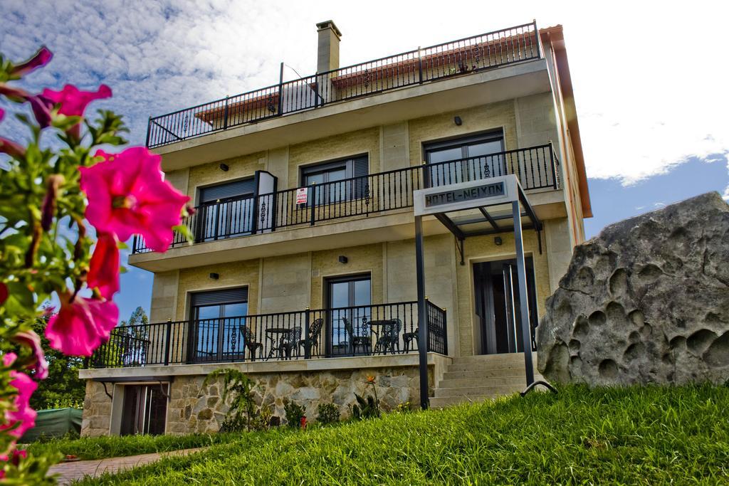 Hotel Rural Neixon *