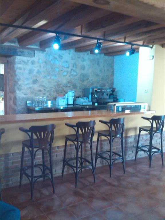 Hostal Turístico Via De La Plata Banos De Montemayor