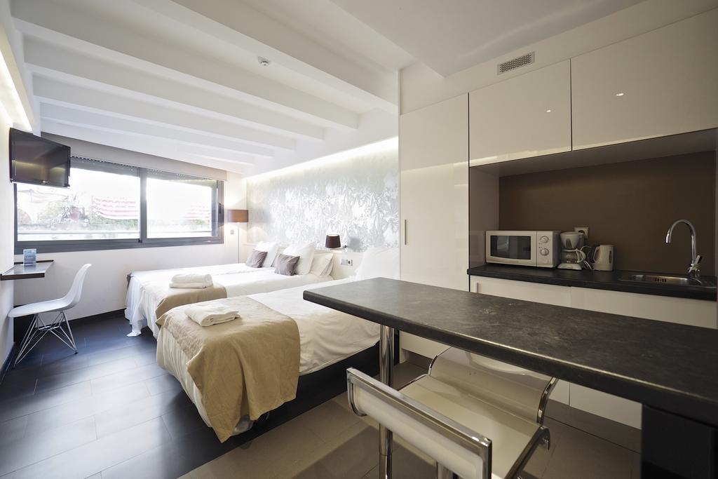 Aparthotel Barcelona Fifteen Central Aparthotel Barcelona