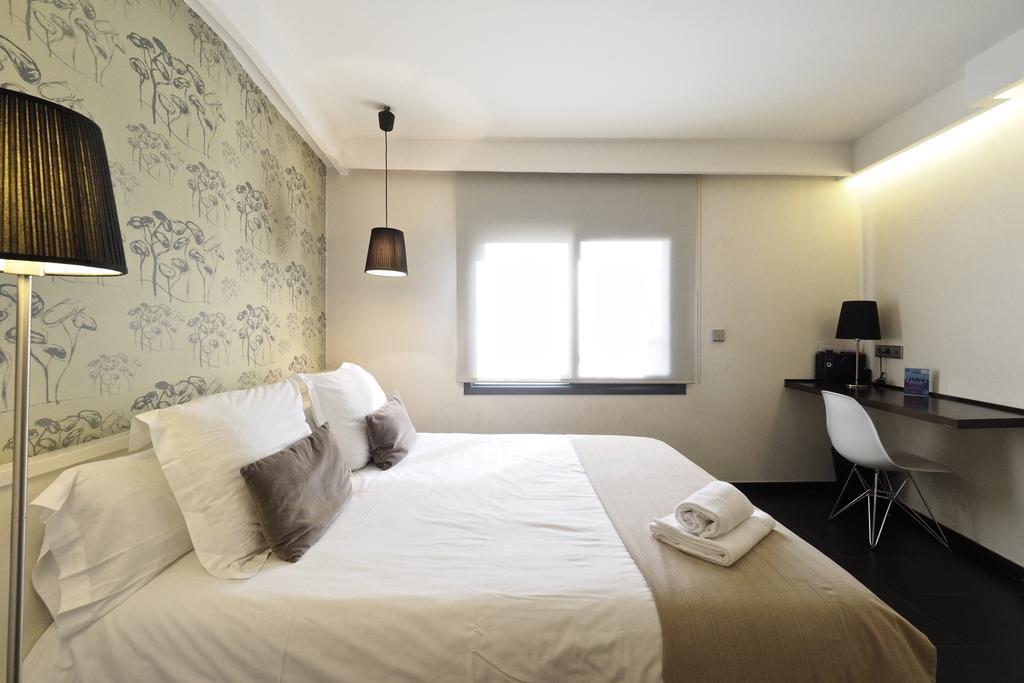 Barcelona Fifteen Central Aparthotel Barcelona