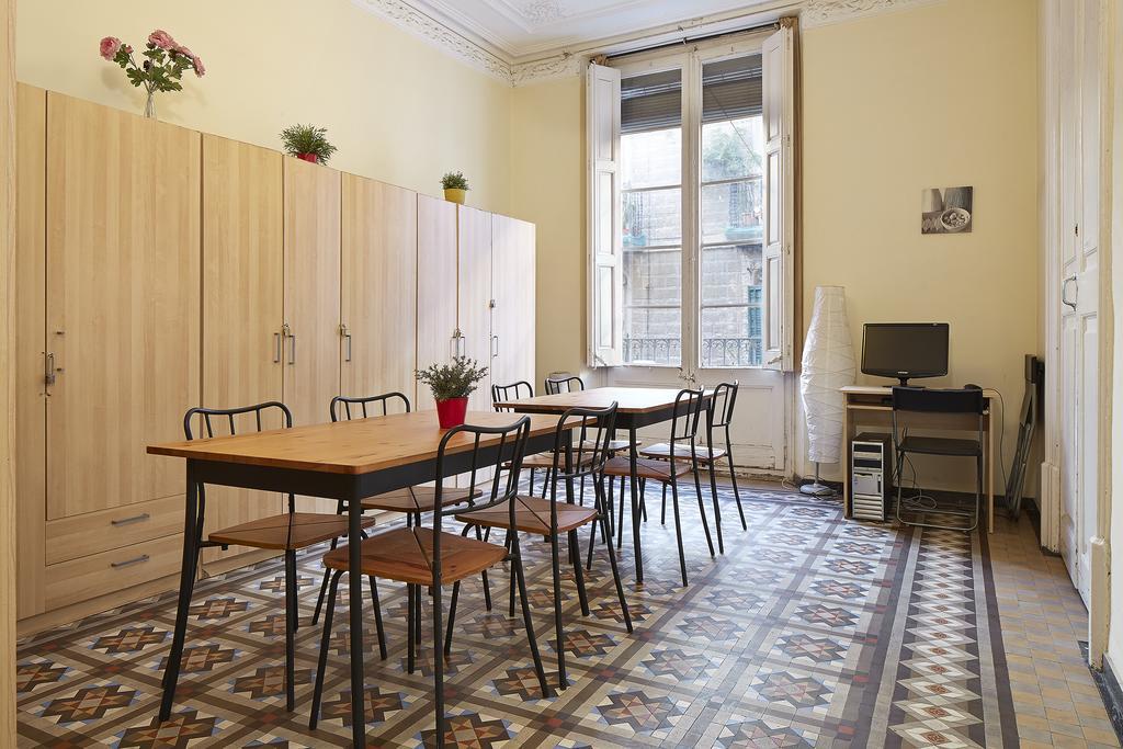 Hostal 4 Fun Barcelona