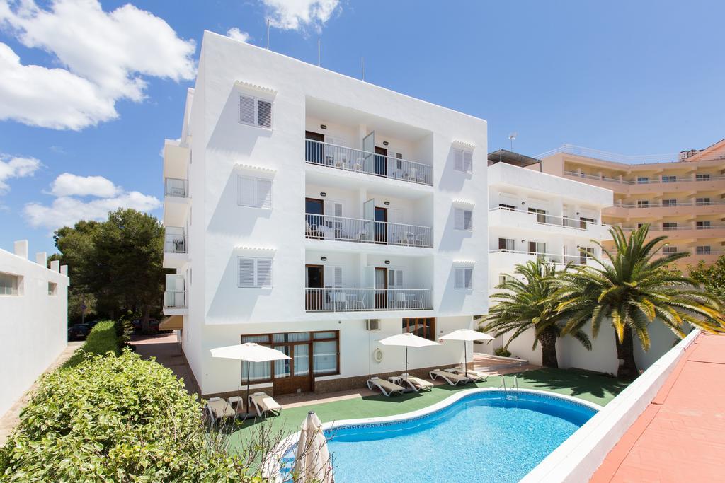 Sofía Playa Ibiza