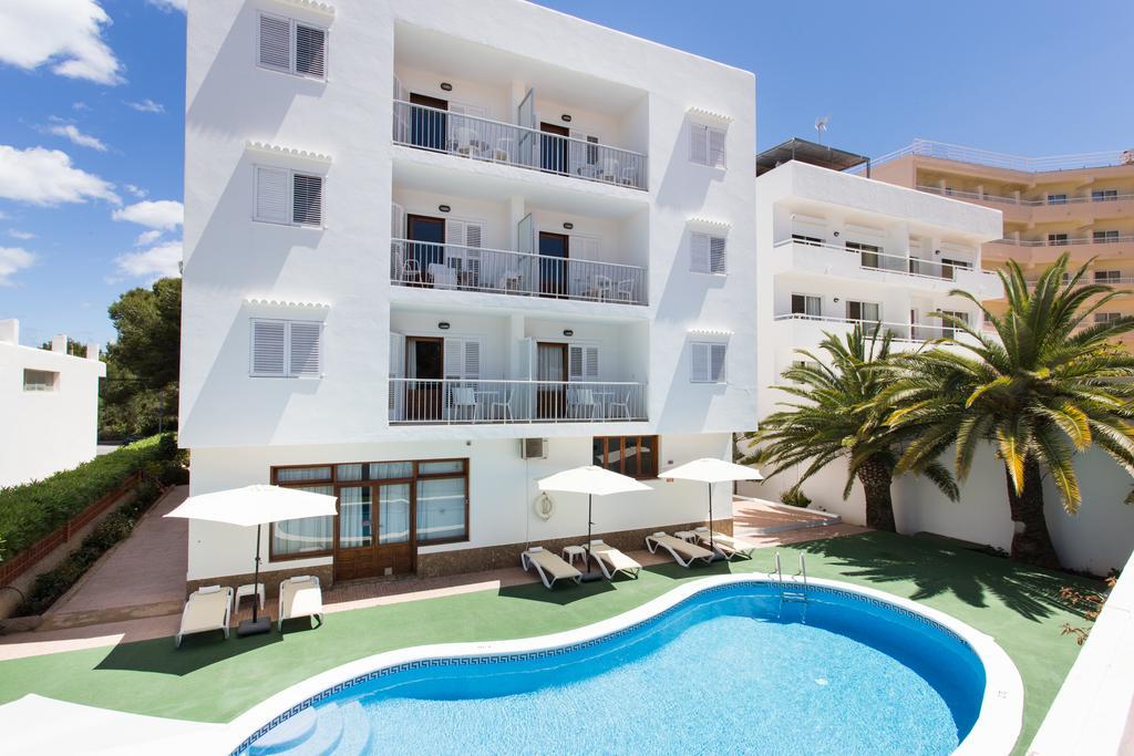 Sofía Playa Ibiza