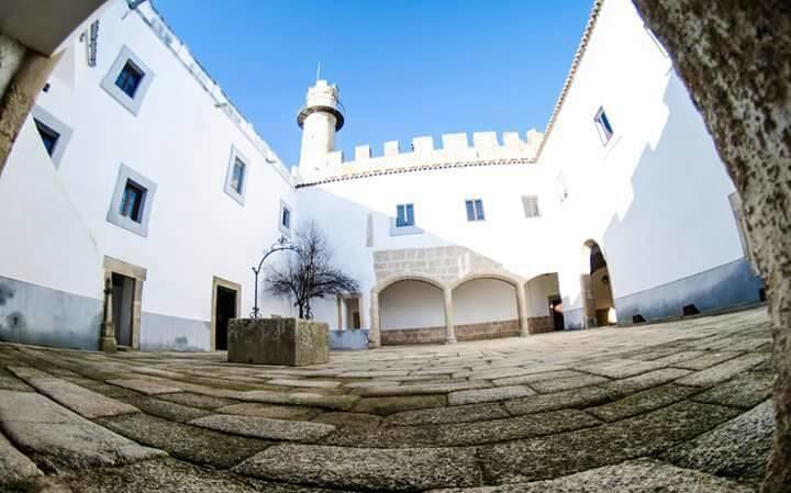 Guest house Castillo De Caceres