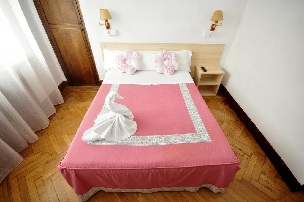 Pension Oviedo