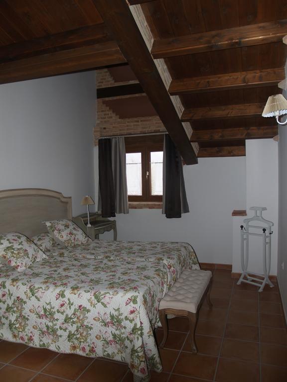 Country house El Cuartel Tierzo