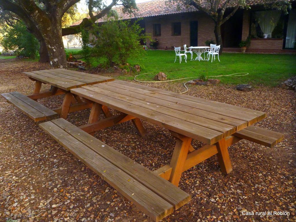Guest house El Roblon *