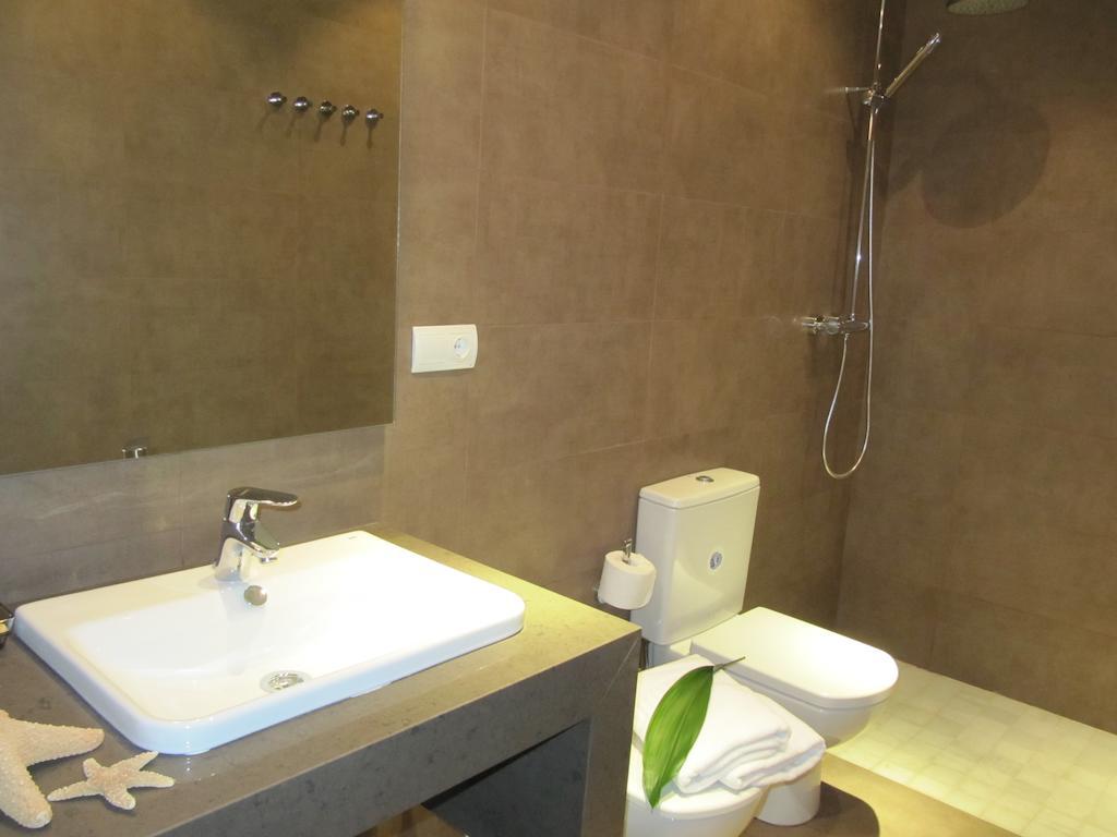 Apartment Life Alberto Lista
