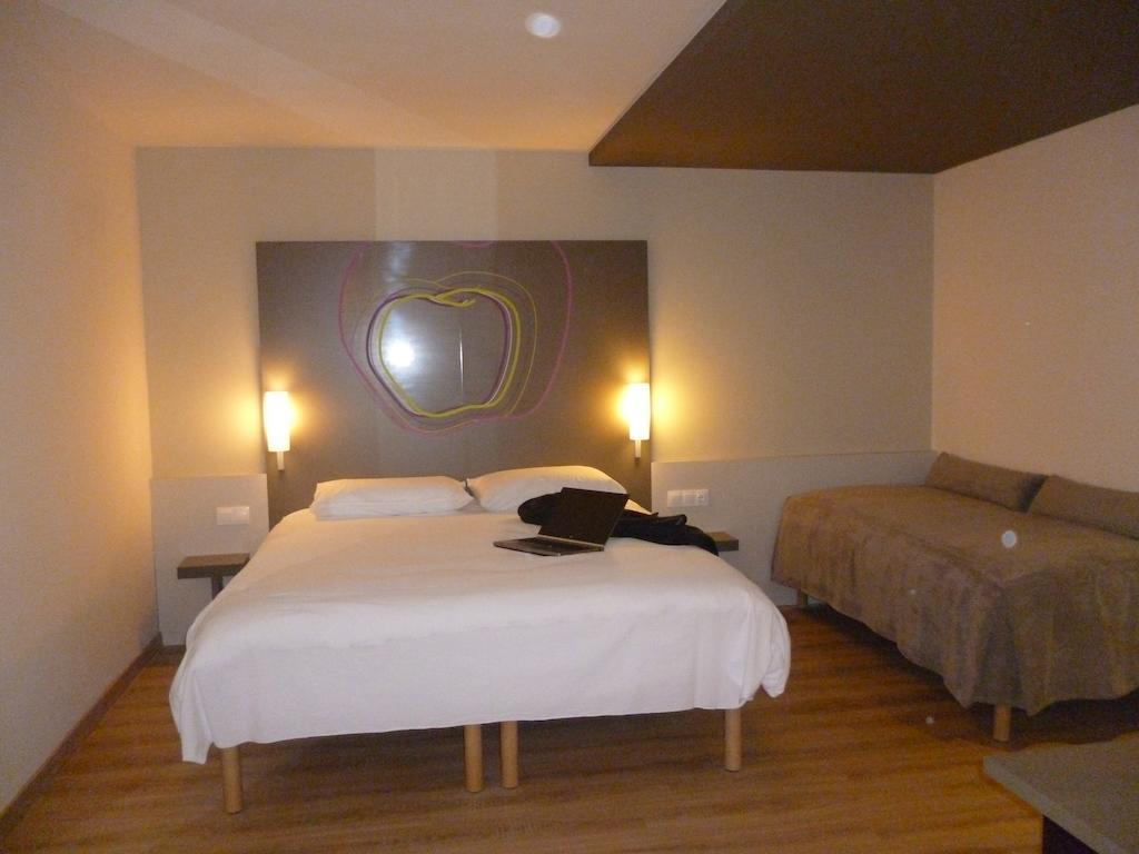Ibis Styles Torrefarrera Torrefarrera