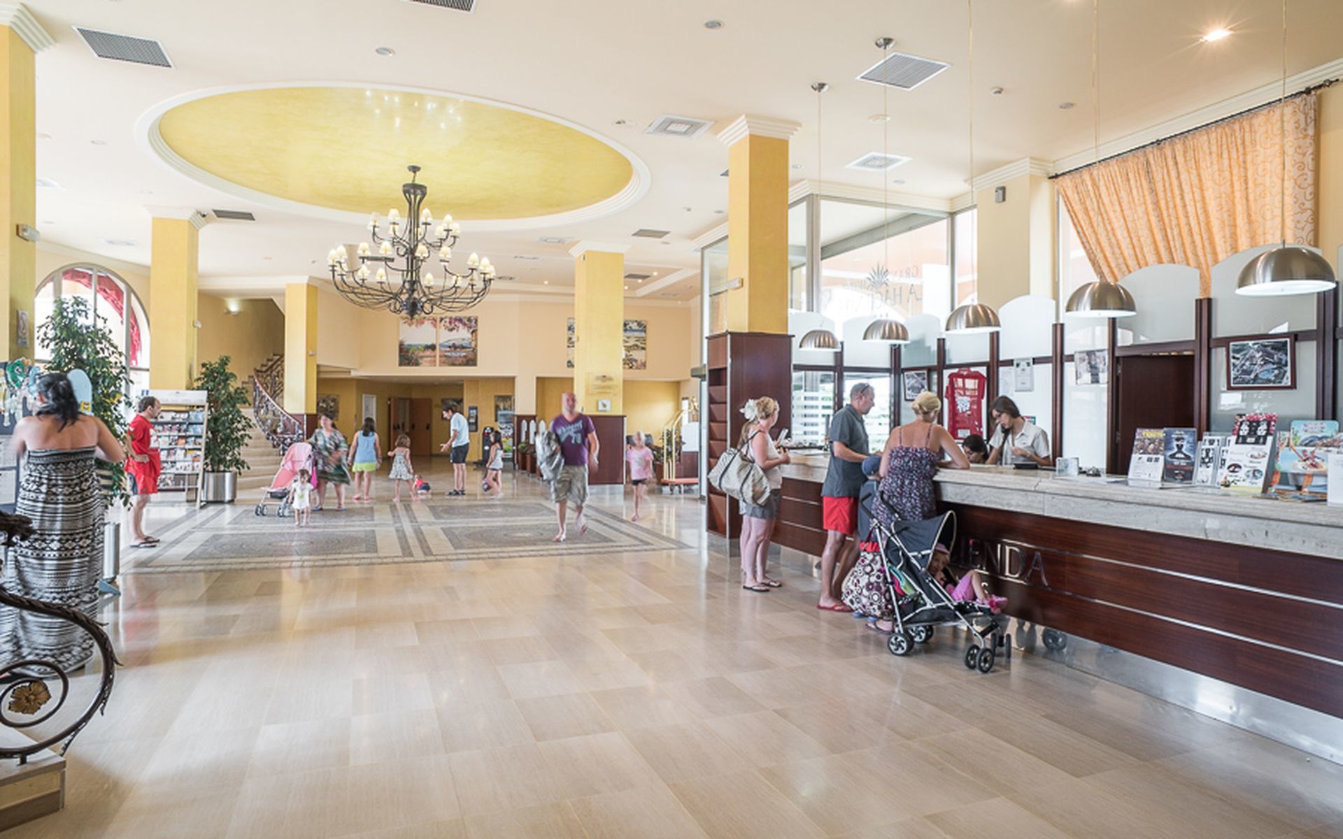 Hotel Ohtels La Hacienda La Pineda