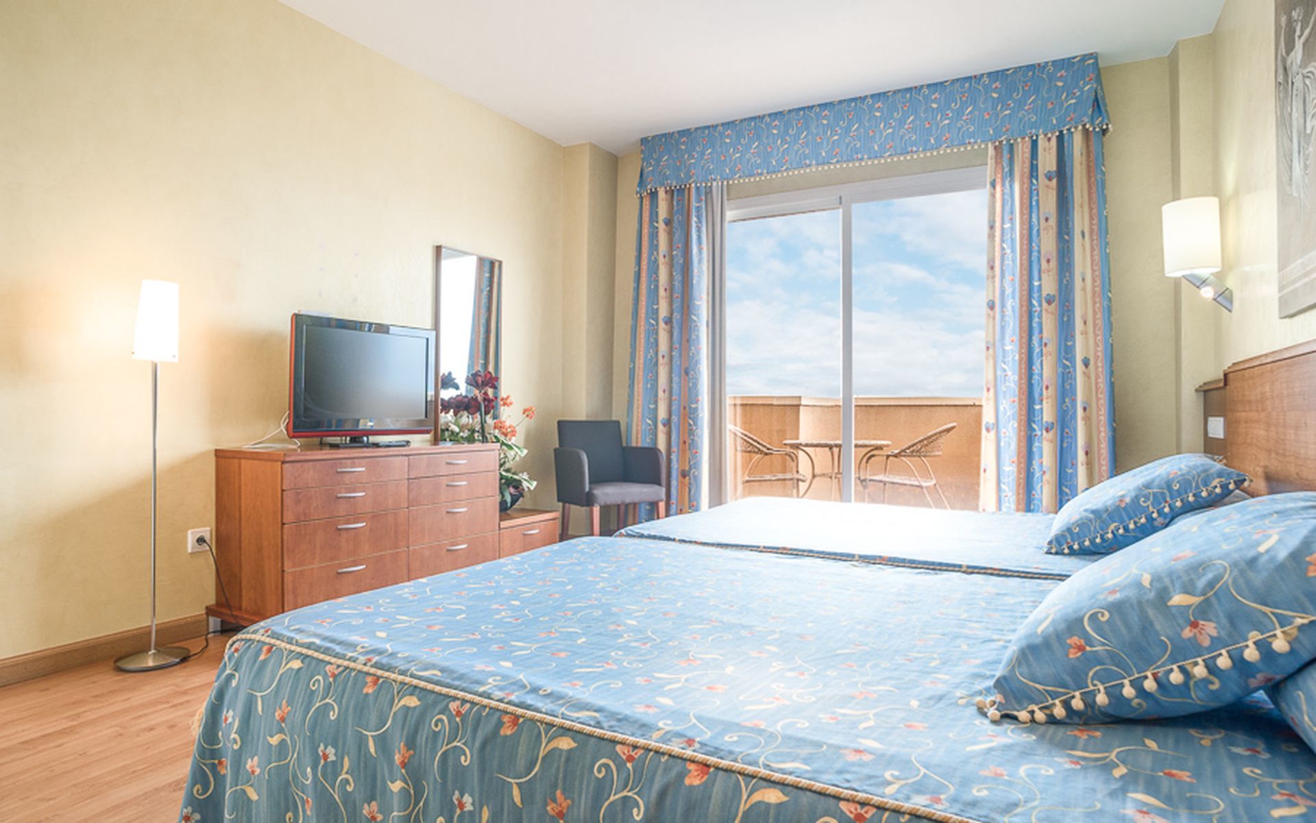 Hotel Ohtels La Hacienda 4*