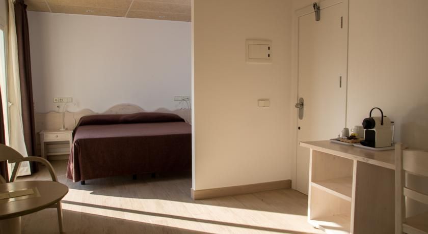 & Entre Pinos-adults Only Es Calo (Formentera)