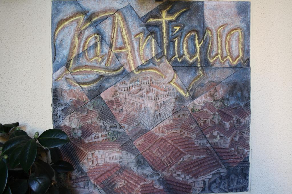 Pensión La Antigua *