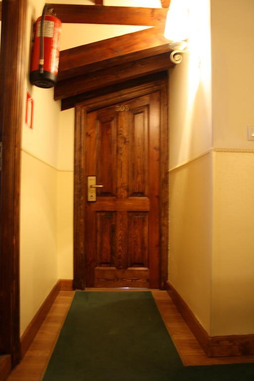 Pensión La Antigua *