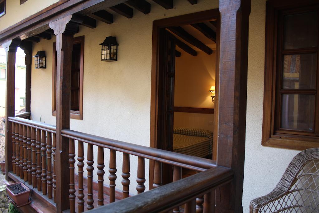 Pensión La Antigua *