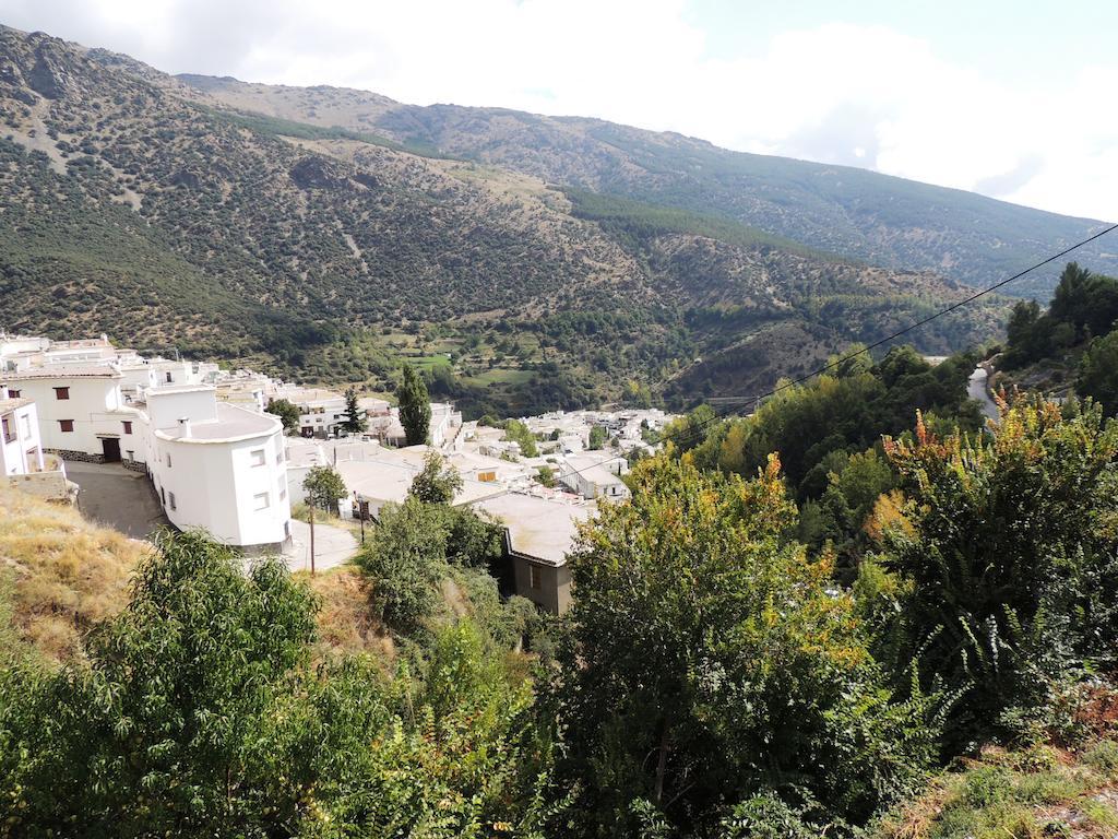 Casa-huerto La Juana Trevelez