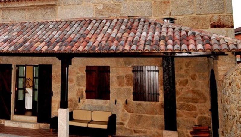 O Paxareco De Ay