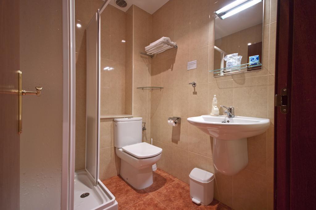 U-hotel Dario Lugo