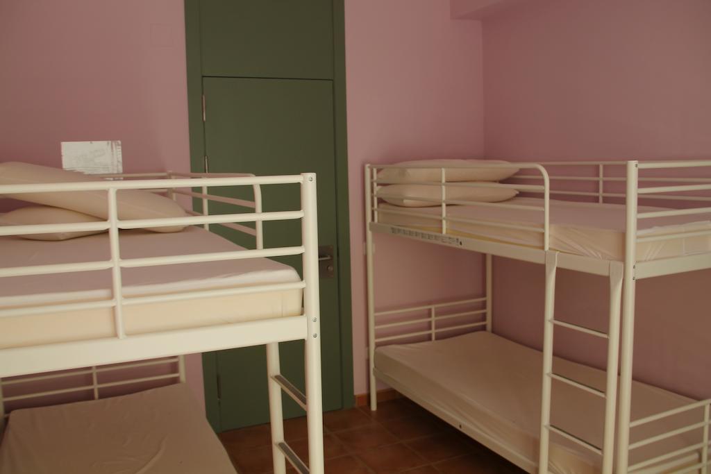 Hostel Pere El Gran Santes Creus