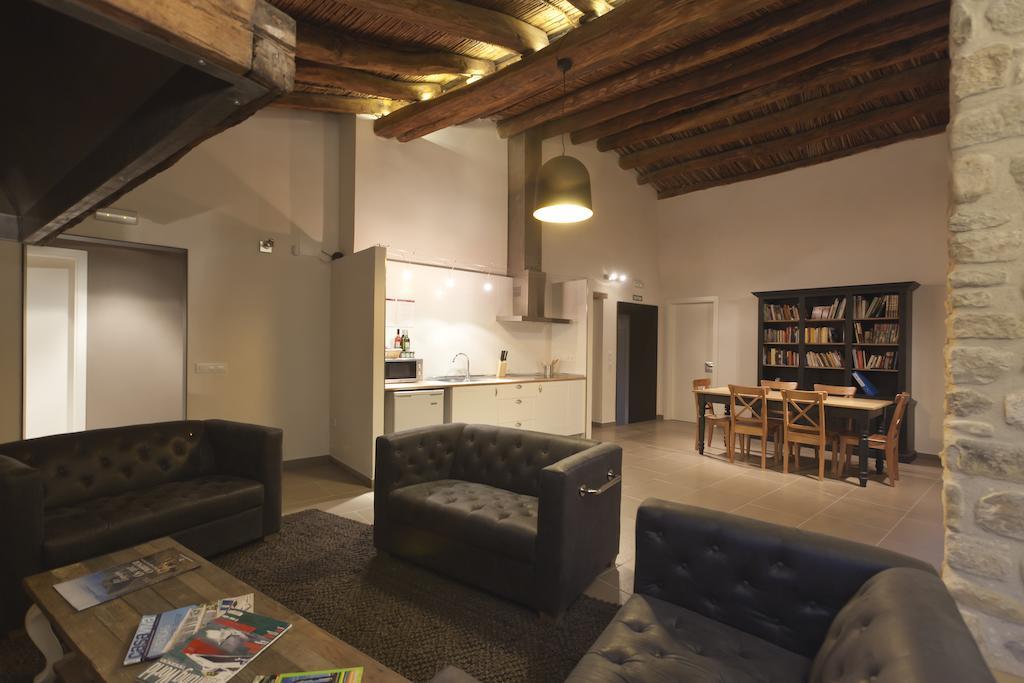 Clotas Masia Cistella
