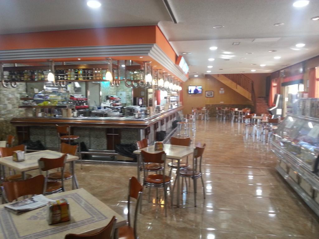 Pensión Los 6 Hermanos 2*
