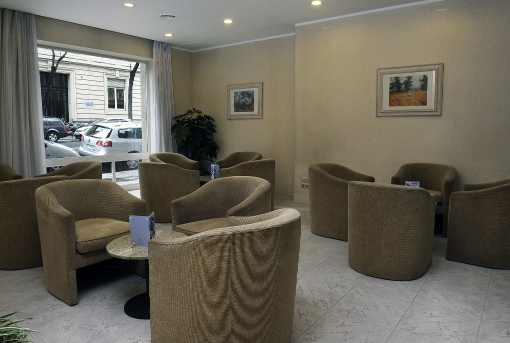 Hotel Vincci Mae 4*
