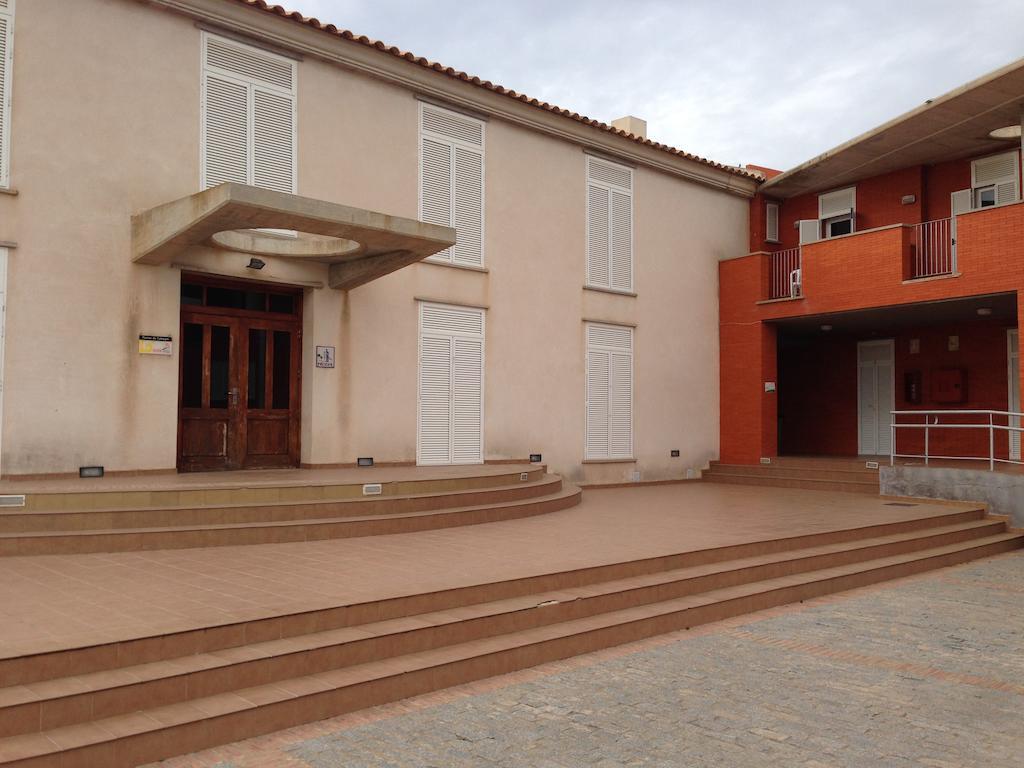 Hostal De Puntas De *