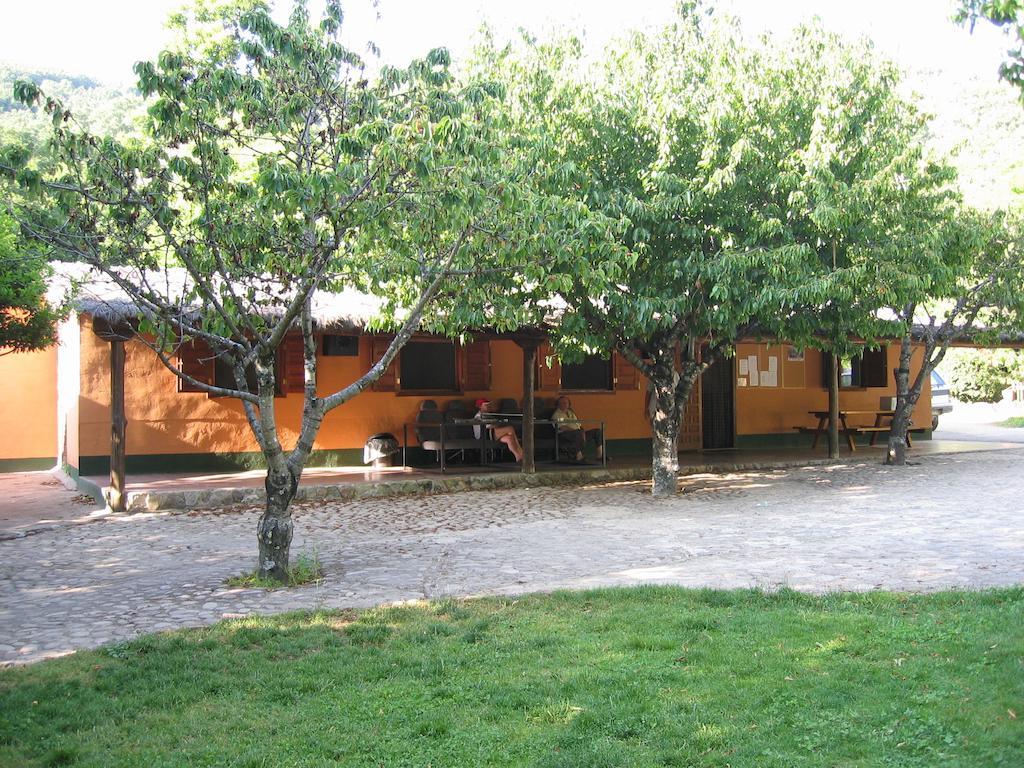 Hostel Turistico Valle Del Ambroz