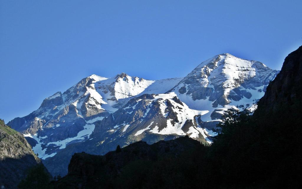Valle De Bujaruelo Torla