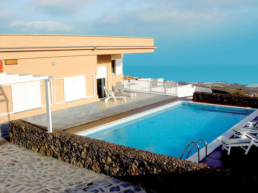 Holiday home La Hiedra Frontera