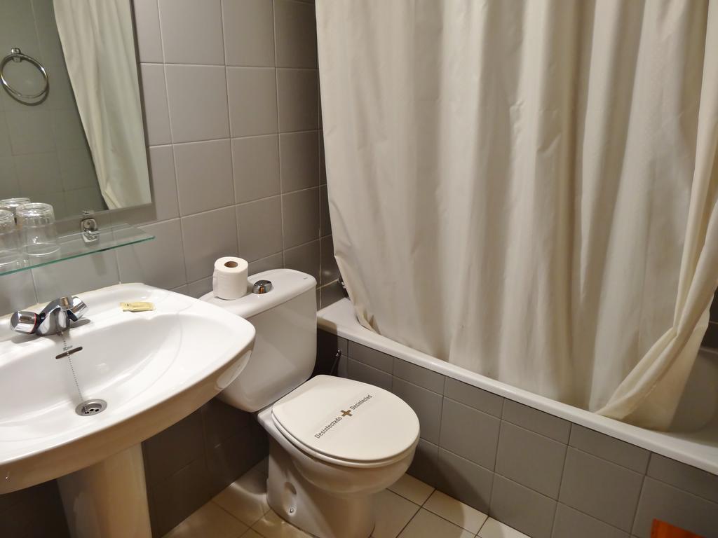 Hotel Hostal Casa Laplaza San Juan De Plan