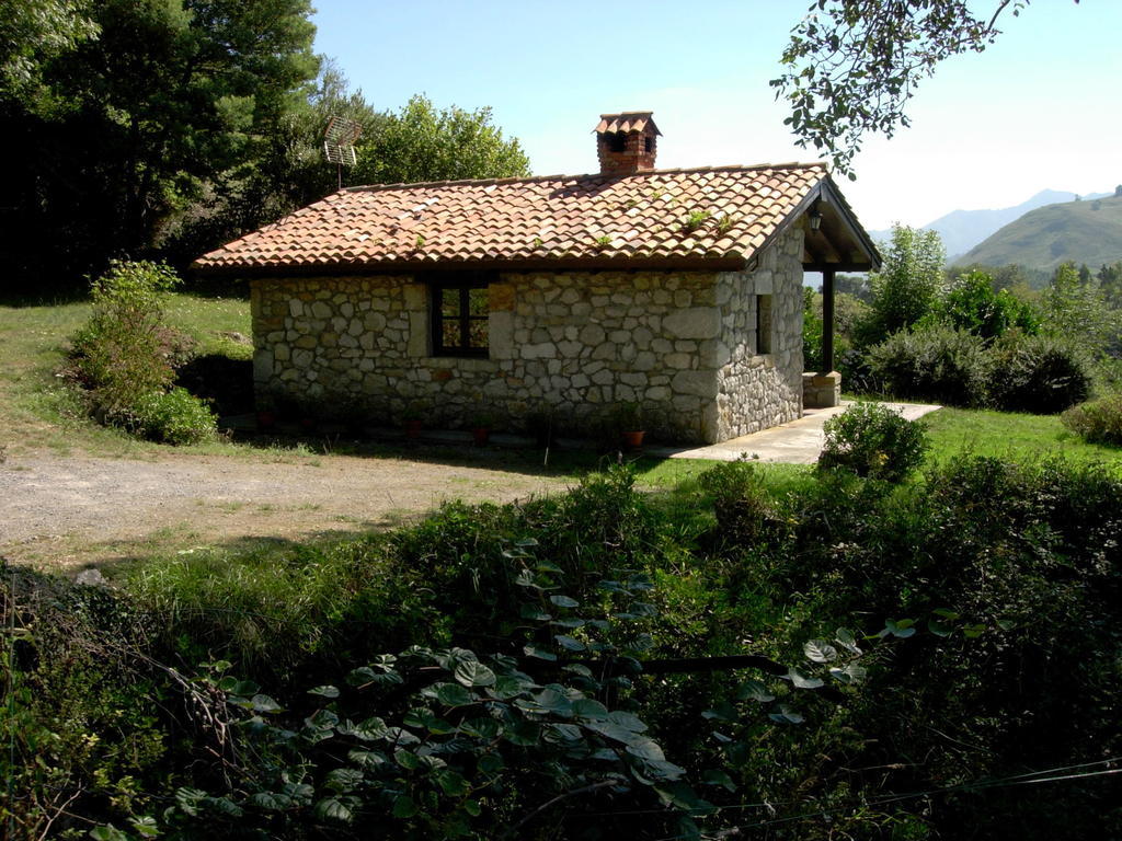 Casas Rurales El Corberu Sardedo