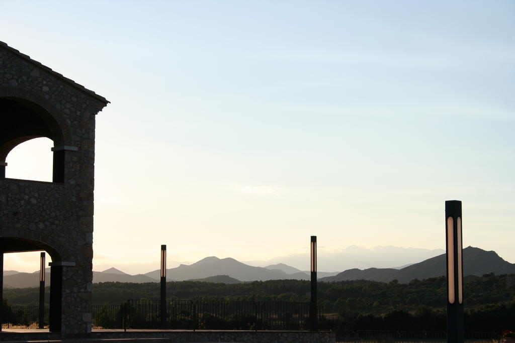 Hotel Mas Oliveres Pla De Palau 3*
