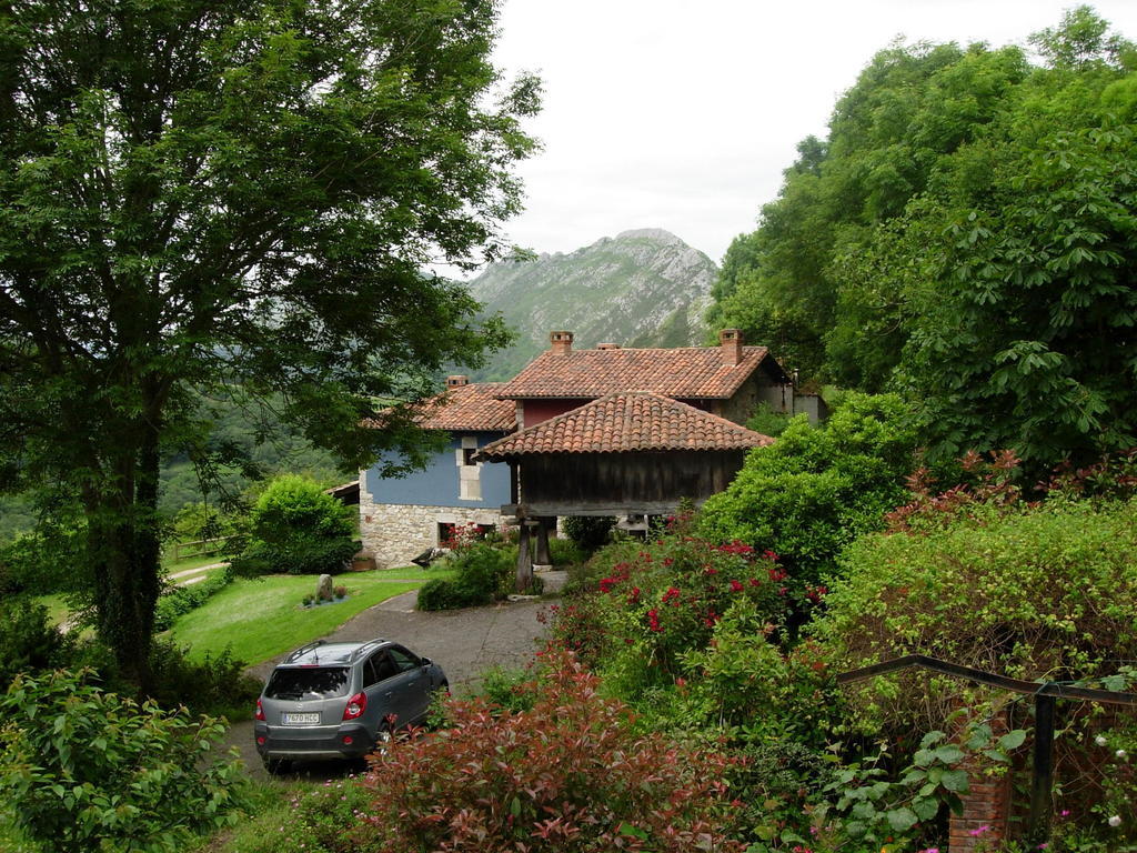 Country house Casas Rurales El Corberu Sardedo