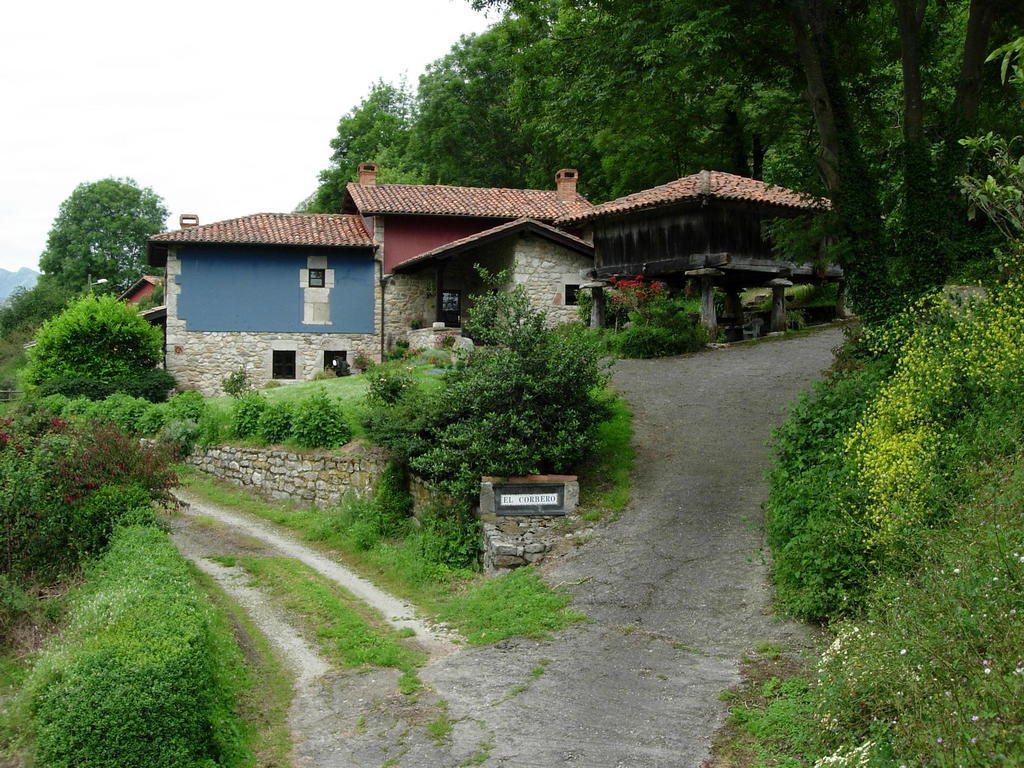 Country house Casas Rurales El Corberu *