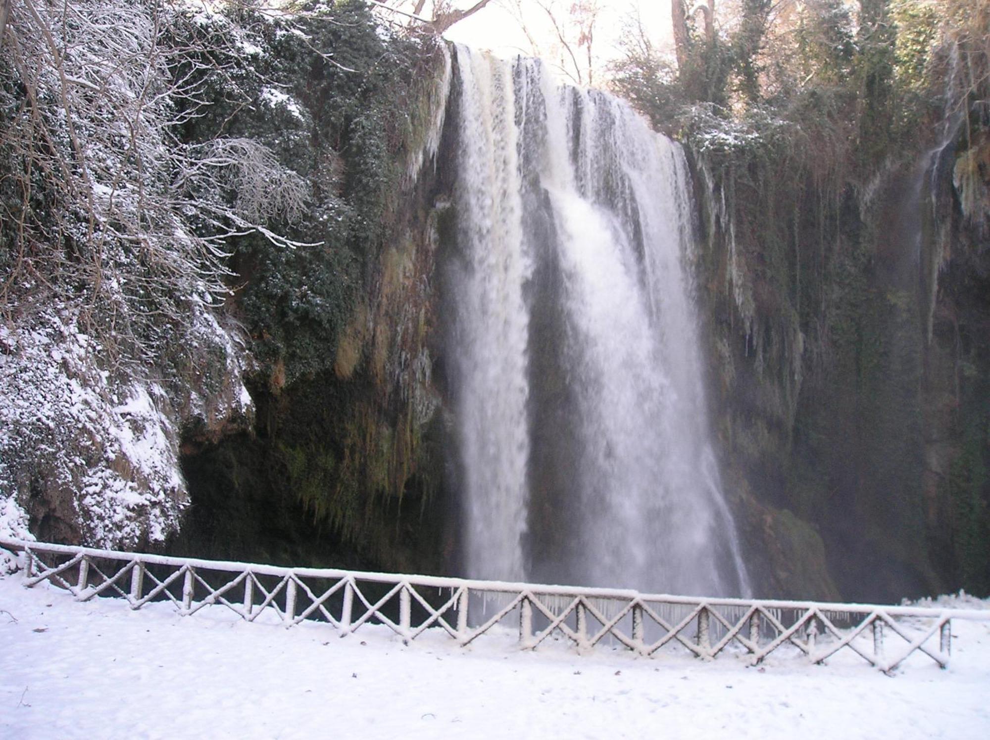 Holiday home Ruta Del Agua 4 Hab Al Lado Monasterio De Piedra Munebrega
