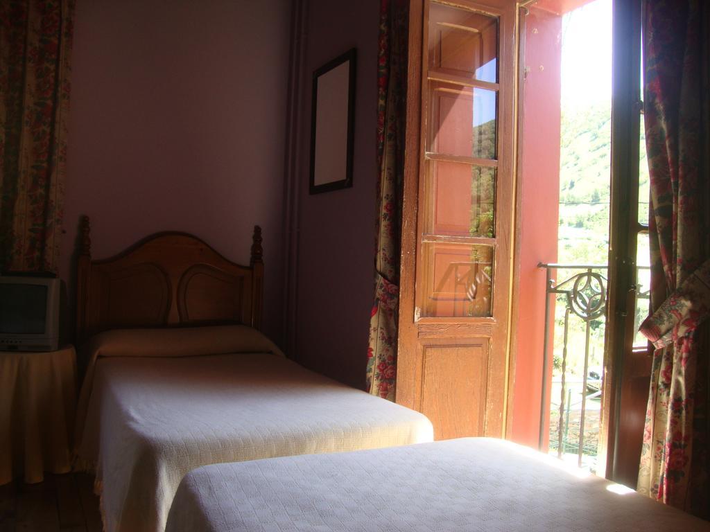 Hotel Rural Genestoso