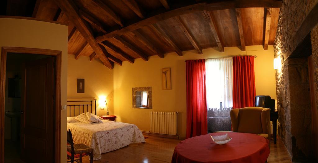Country house Rectoral De Goian Sarria