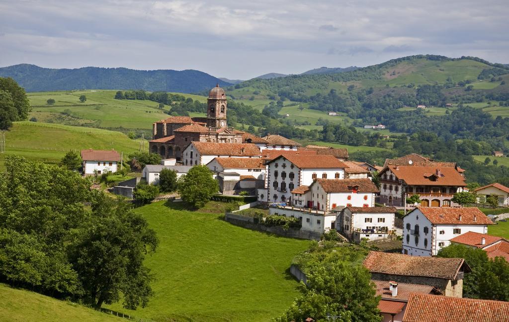 Casa rural De *