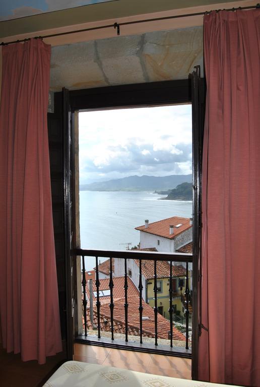 Palacio De Vallados Lastres
