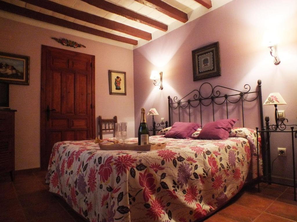 Caballeros Hotel 3*