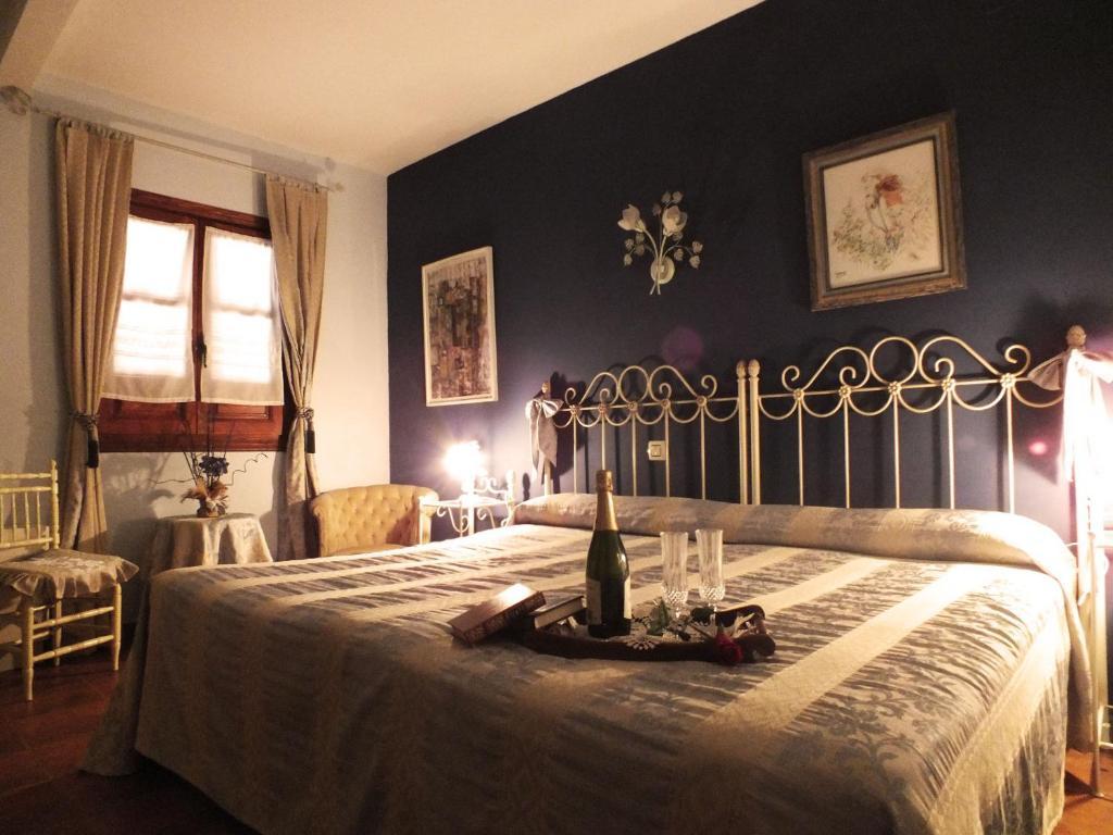 Hotel Caballeros 3*