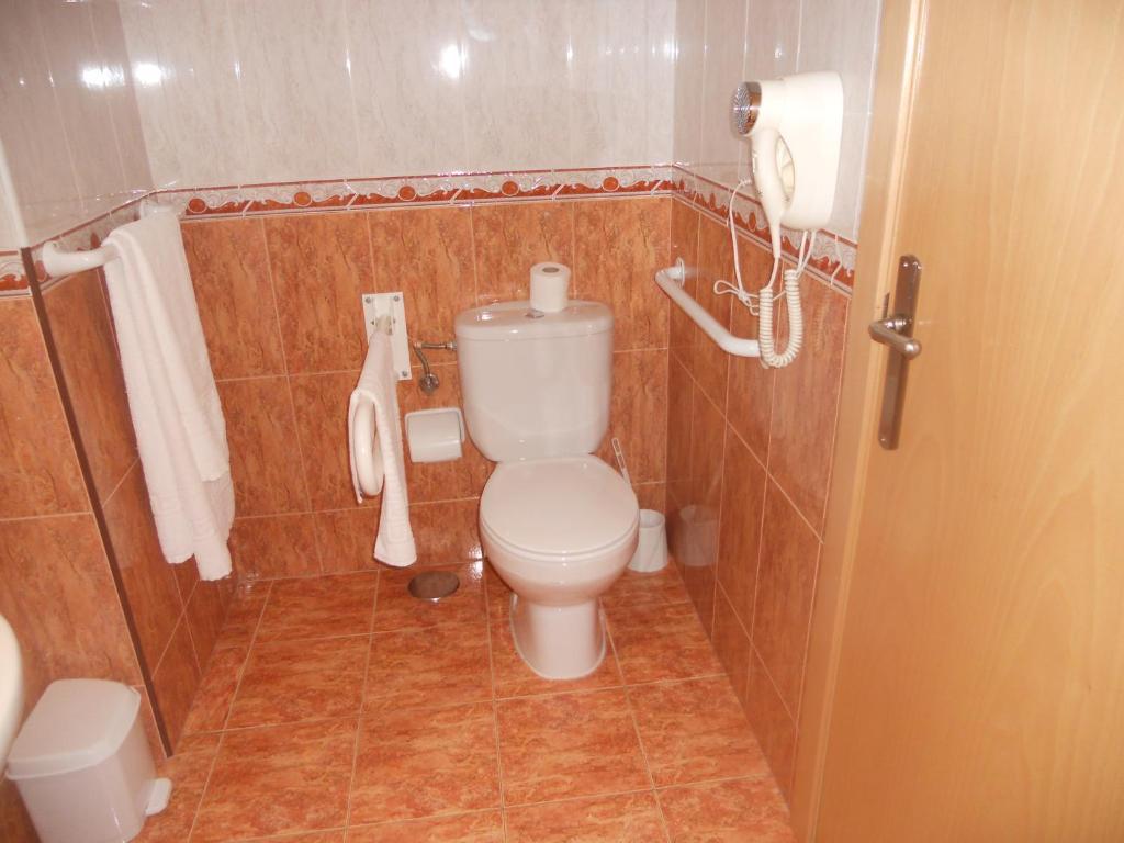 Pensión Restaurante Hermanos Zamora 2*