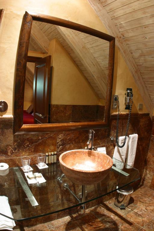 Hotel & Casa Irene Arties