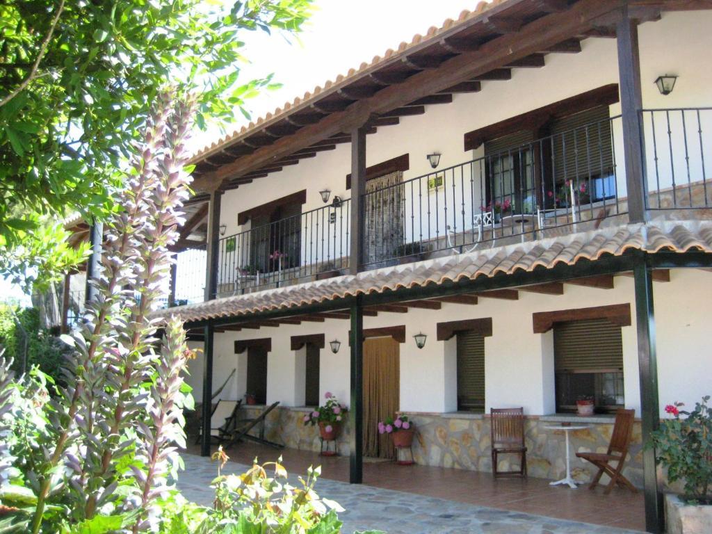 Laureles Urda