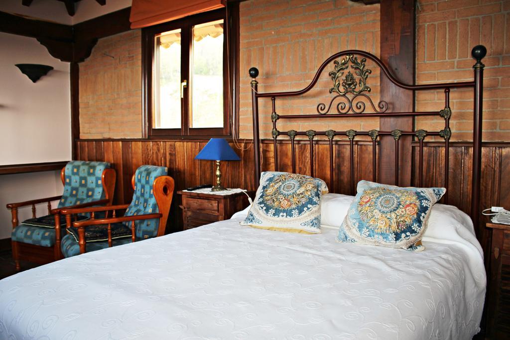 Country house Casa De Aldea El Valle Buelna