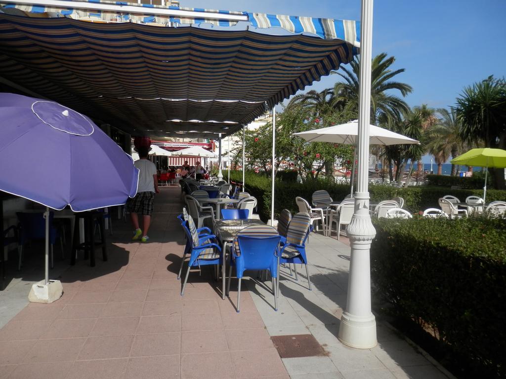 Apartamento Costa Del Sol, A 100m Playa, Superpiscina, Garaje, Microclima *