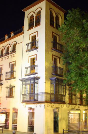 Hotel Iberia Plaza America 2*