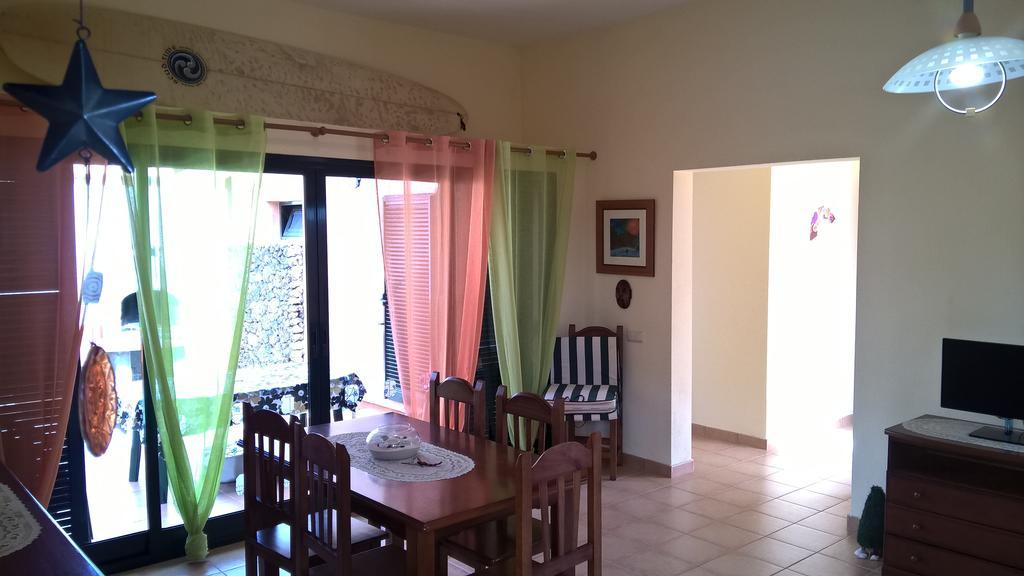 Holiday home Tamaragua La Oliva