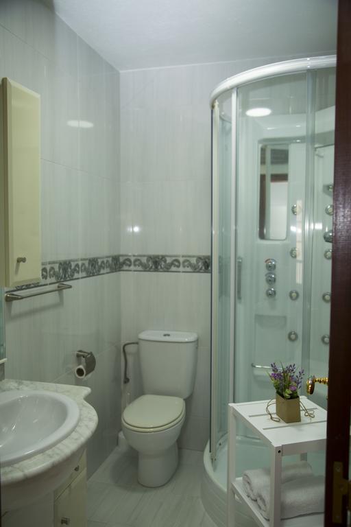 Xavestre Santiago